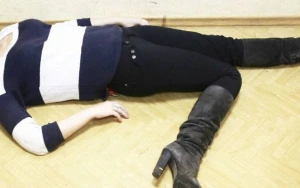 Anasını öldürüb intihar görüntüsü yaratdı - Rəsmi açıqlama