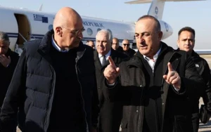 Yunanıstanın xarici işlər naziri Türkiyəyə getdi