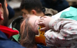 Türkiyə səfirliyi Bakıya gətirilən uşaqlarla bağlı açıqlama yaydı