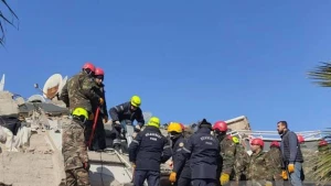 Xilasedicilərimiz uşaq və kişi cəsədini dağıntılar altından ÇIXARDI