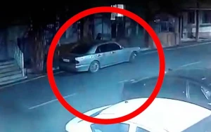 İçib maşınları cızmağa başladı - VİDEO