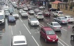 Hazırda Bakının bu yollarında tıxac var - SİYAHI