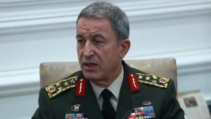 Akar Ostinlə F-16 layihəsini müzakirə etdi