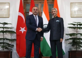 Çavuşoğlu hindistanlı həmkarı ilə görüşdü