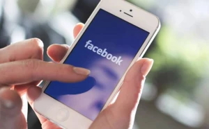 Azərbaycanda müəllim yazdığı statusa görə 1500 manat cərimələndi