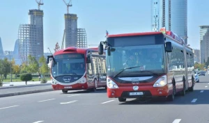 Bakıda 148 avtobus TIXACDA qalıb