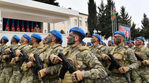 Prezident ordudakı islahatlardan DANIŞDI