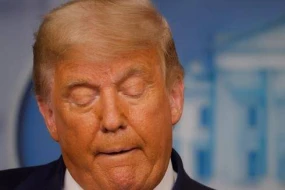 Donald Trampa AĞIR İTKİ