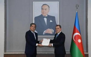 Nazir Yunanıstan səfirini qəbul etdi