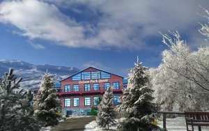 DƏHŞƏT! Azərbaycanda otelin kotecində YANĞIN: 4 ölü, 6 yaralı - YENİLƏNDİ