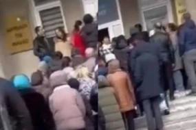 Bugün xəstəxana qarşısında yaranan növbə ilə bağlı RƏSMİ AÇIQLAMA