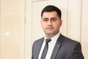 Silahlı terrorçunu əliyalın zərərsizləşdirən qəhrəmanın anası: “Danışdıq, dedim səs at”