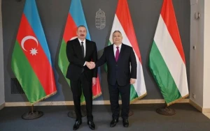 İlham Əliyev Viktor Orbanla görüşdü - FOTOLAR
