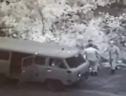 Ermənilər Qarabağda yenə silah daşıyır - VİDEO