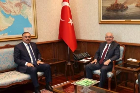 Türkiyənin müdafiə naziri səfirimizi qəbul edib - YENİLƏNİB