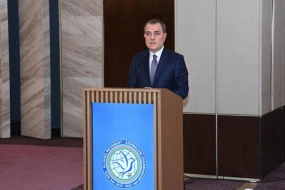 Nazirlər Heydər Əliyevin yubileyinə həsr olunan tədbirdə