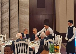 Nazirlər naharda - FOTOLAR