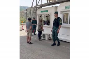 Ermənilər \"Laçın\" postundan belə keçirlər - VİDEO