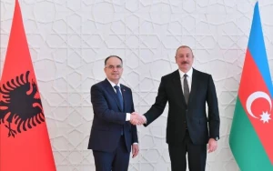 Prezidentlər mətbuata bəyanatlarla çıxış etdilər