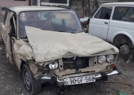 Gədəbəydə minik avtomobilləri toqquşub - Yaralılar var
