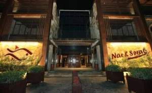 Bakıda məşhur “Narşərab” restoranı YANIR - FOTO