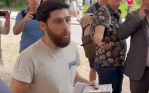 İsveçdə İncil və Tövrat yandırılmadı