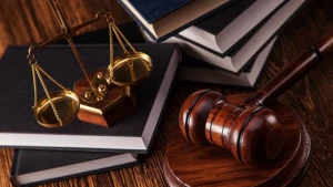 Azərbaycanda dövlətə xəyanətdə ittiham edilən qadının məhkəməsi başlayır