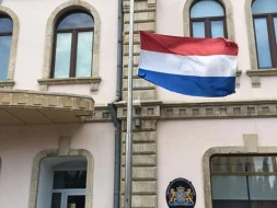 Niderland Türkiyəyə qoyulan embarqonu qaldırır