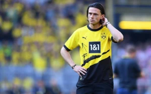 Məişət zorakılığında ittiham olunan futbolçu ilə müqaviləni pozdular