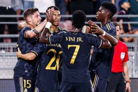 “Real Madrid” möhtəşəm geridönüşlə “Milan”a qalib gəldi - VİDEO