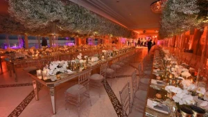 Rusiyada azərbaycanlı müğənninin olduğu məclisə silahlı hücum edilib: \"Atəş açıldı\" - VİDEO