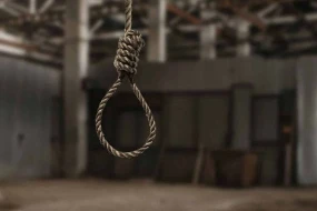 Paytaxtda 33 yaşlı kişi özünü turnikdən asdı