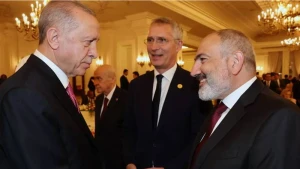 Paşinyan \"Ərdoğanı sevirsinizmi?\" sualına belə CAVAB VERDİ - FOTO