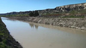 Yuxarı Şirvan kanalında batan gəncin FOTOSU