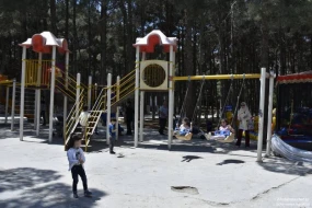 Qadın atraksiondan yıxılıb öldü - Xırdalan parkında dəhşət
