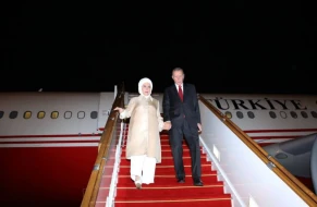 Ərdoğan və xanımı Bakıdadır - FOTO
