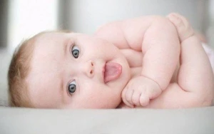 Ölkədə doğulan uşaqların çoxu oğlanlardır