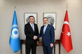 Hakan Fidan TDT baş katibi ilə danışıqlar apardı
