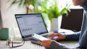 Evdən işləyən şəxslər 70 il sonra belə görünəcək