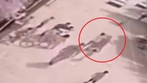 Cütlük 13 yaşlı uşağı döydü