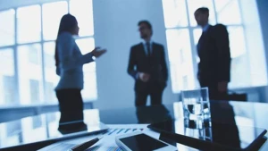 Bakıda ŞOK OLAY - Şirkətin təsisçisi ilə baş direktoru dalaşdı, iş məhkəməyə getdi