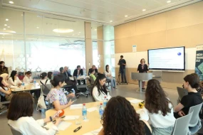 Jurnalistlər üçün \"Media və hibrid təhdidlər\" mövzusunda seminarlara başlanıldı - FOTOLAR
