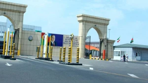 İyulun 1-də quru sərhədlər açıla bilər? - AÇIQLAMA