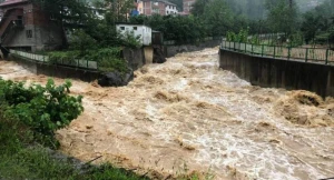 Zaqataladan sel keçib, Daşkəsənə dolu düşüb - FAKTİKİ HAVA