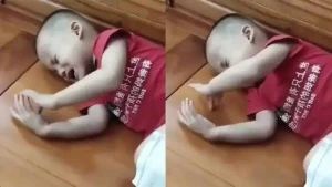 Uşağın bu hərəkətləri narahatlığa səbəb oldu