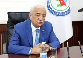 AHİK sədri Səttar Möhbalıyev şəhid ailələri ilə görüşdü - FOTOLAR