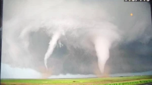 ABŞ-da YENİDƏN əkiz tornado görüldü - VİDEO