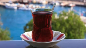 İçdiyimiz çay xərçəng xəstəliyinə səbəb olur – Mütəxəssislərdən açıqlama