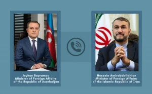 Azərbaycan və İran XİN başçıları telefonla danışıb