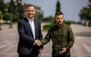 Polşa Prezidenti Kiyevə səfər etdi